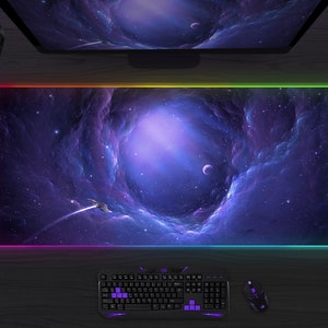 Space Desk Mat Nebula Galaxy Mousepad Sterne Schiff, Sonnensystem Planeten Alien Portal, Himmel xxl große LED RGB Gaming Schreibtischmatte kleines Mauspad