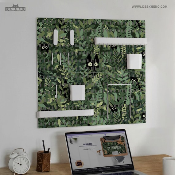 Wand Organizer Pegboard Set mit 4 Paneelen, zum Aufhängen für Home Office, süße Accessoires, Regale, Haken, Schalen, Kopfhörer und Tastatur