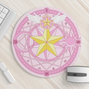 Sakura Mousepad Pink, niedliches Mauspad rund, große XXL Gaming Schreibtischunterlage RGB LED, Cardcaptor Mädchen Flügel magischer Mond kawaii, ästhetische Schreibtischunterlage