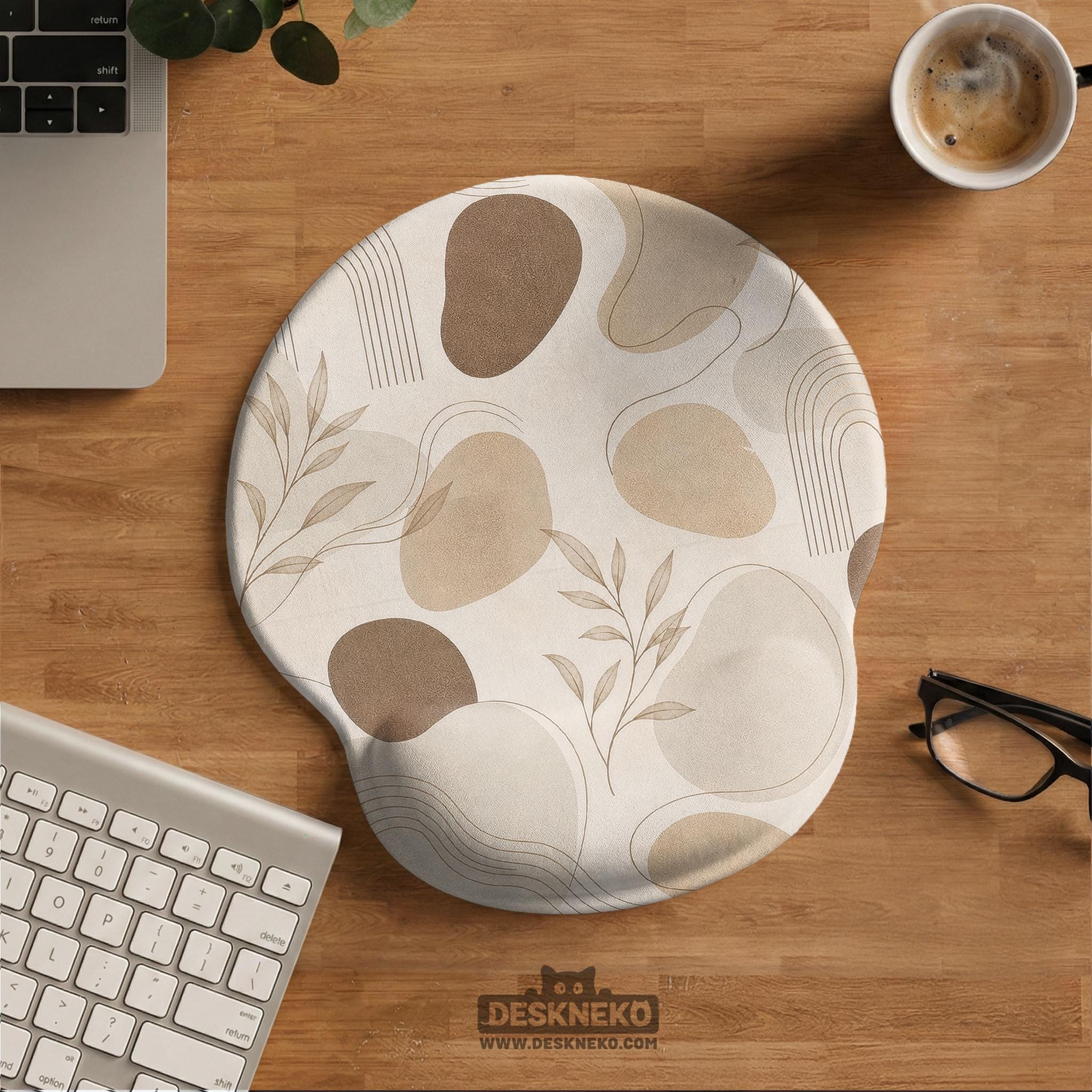 Cream Botanical Desk Set image 3