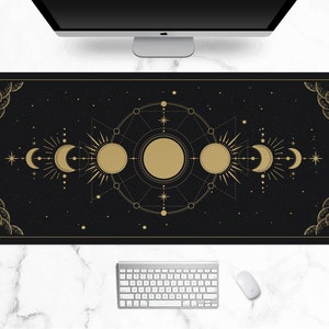 Maanfasen muismat, Hemelse maancyclus maankaart in zwart en goud, sterren in ruimte horoscoop bureaumat, mystieke astronomie muismat