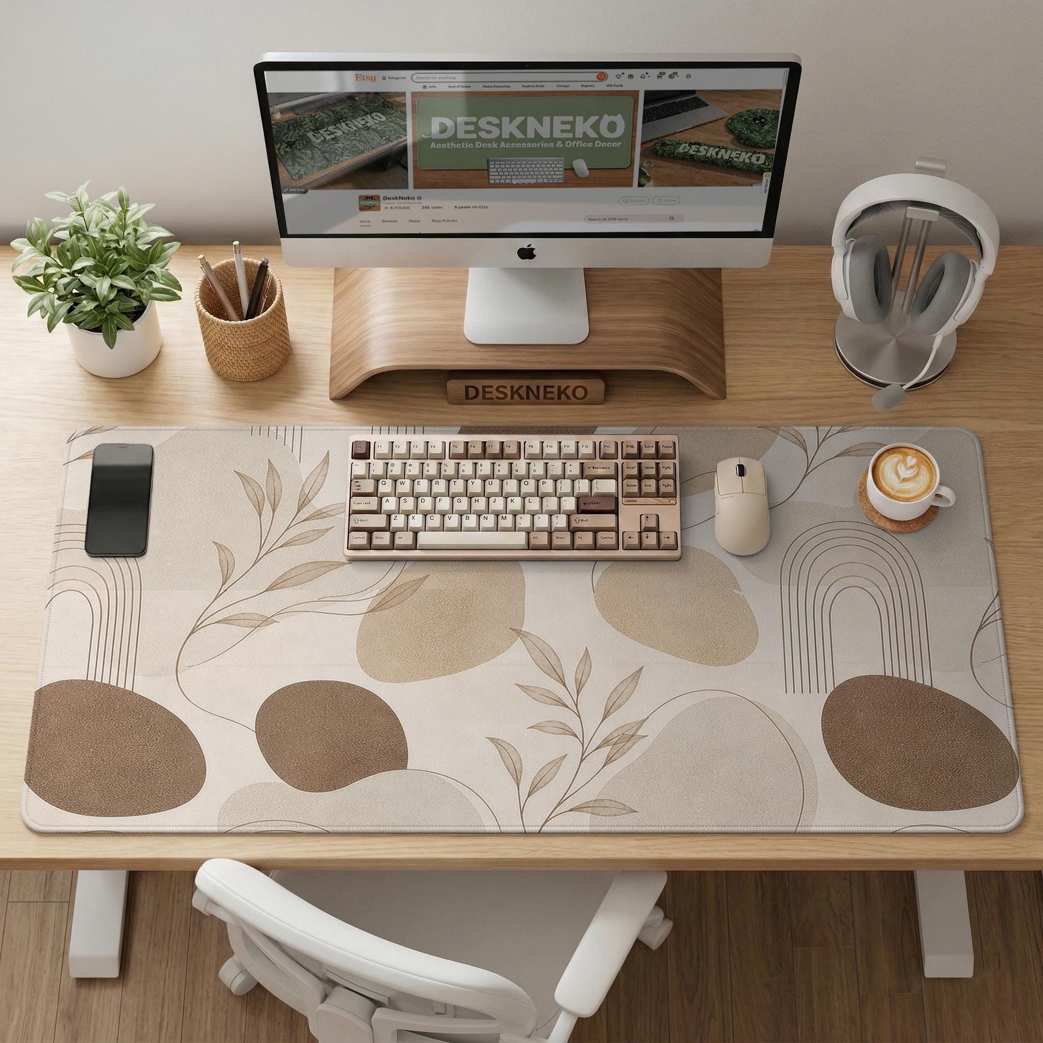 Cream Abstract Desk Mat image 4