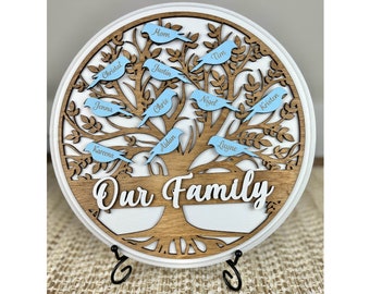Personalized Family Tree Wood Sign Gift for Mother's Day, Custom Family Tree with Birds or Hearts, Gift for Grandma or Mom