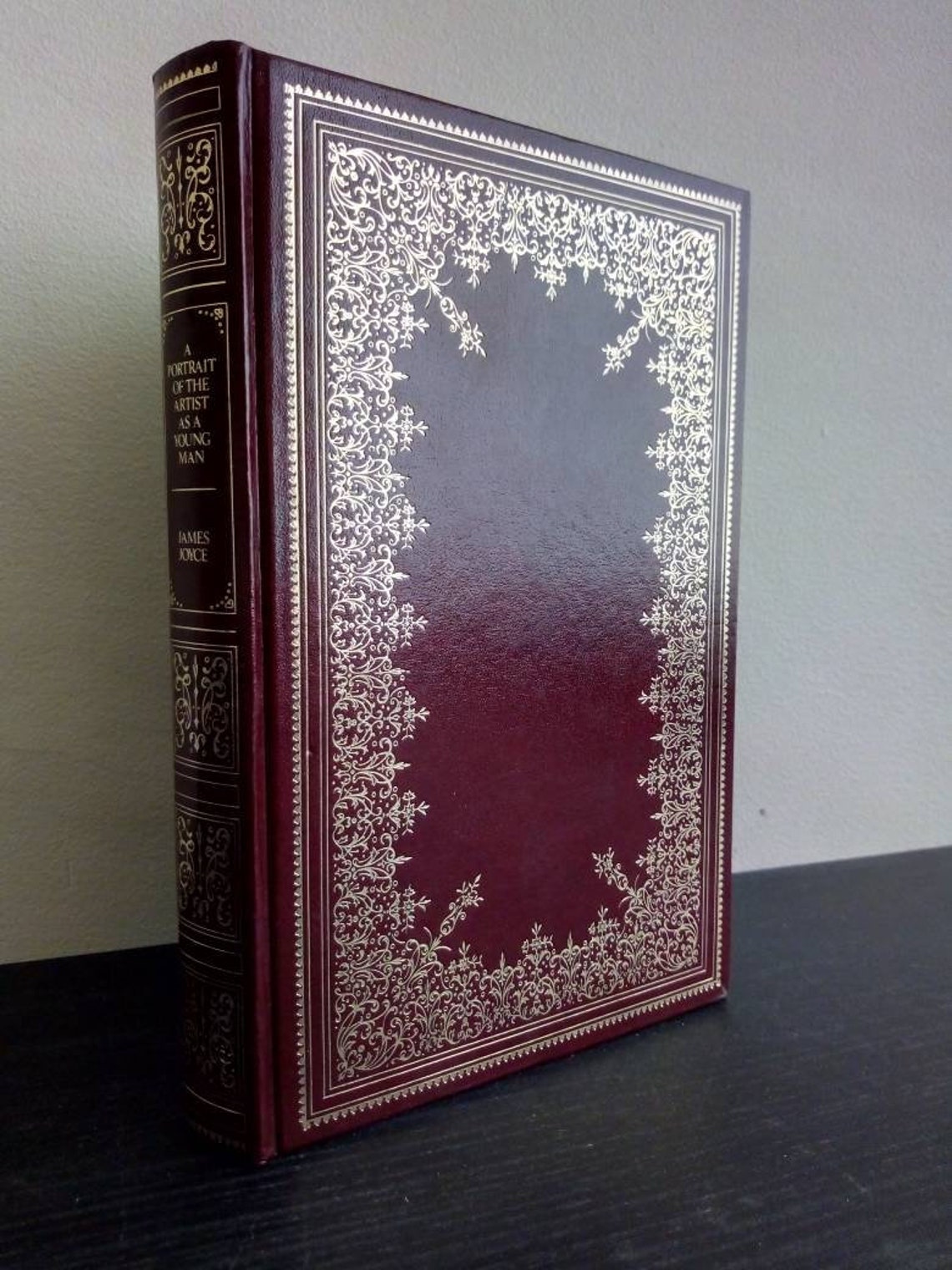 james joyce a portrait of the artist james joyce a portrait of the artist