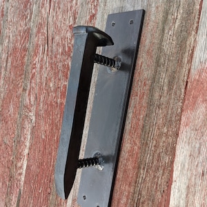 Rustic Railroad Spike Barn Door Pull, Barn Door Handle, Industrial Door Handle, Industrial Farmhouse Decor, Country Farmhouse