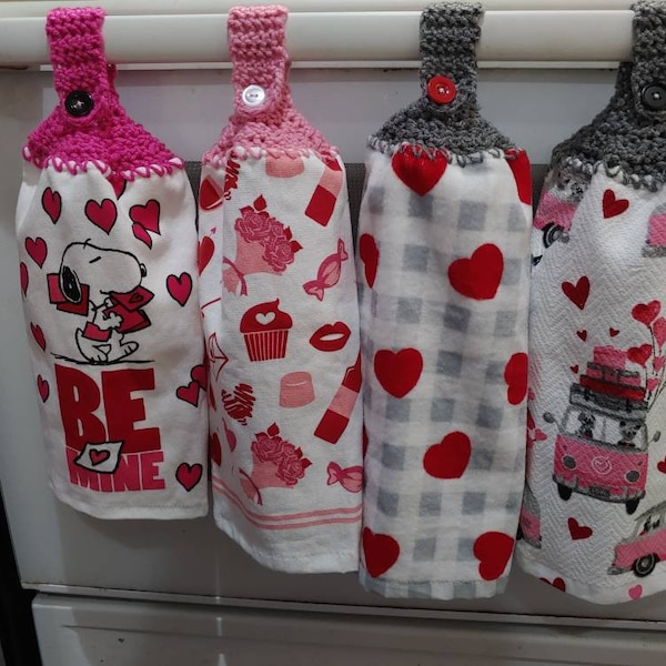 Valentines hanging kitchen hand towels crochet top button closure. New