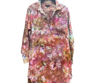 Vestido camisero de lino teñido con la técnica tie-dye SIENA Ice, talla S/M / Vestido largo de quinceañera con botones delanteros y manga larga