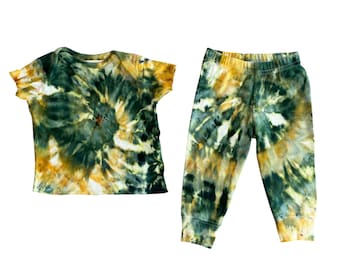 Green + Gold Spiral Ice Tie Dyed Baby Set 9m/12m | Lap Tee and Pants