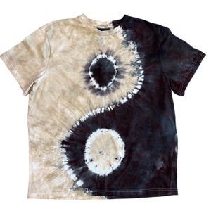 YIN YANG Tie Dyed T-Shirt Size M-3XL | Crew | Hand Dyed Classic Fit Tee Shirt | Black Beige ying yang