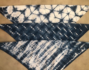 27" Shibori Tie Dye Bandana | Dunkelblaues Indigo | Handgefärbtes Taschentuch aus reiner Baumwolle | Bandanna Schal Haargummi Kopftuch | Furoshiki 27 x 27