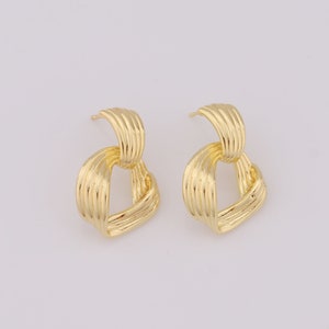 18K Gold Filled Twisted Stud Earrings,Twisted Stud Earrings,Twisted Stud Earrings,Hypoallergenic Stud Earrings,Gift for Her