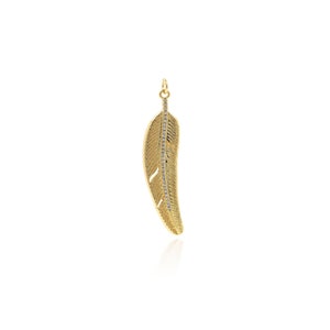 Gold Feather Pendant, 18K Gold Stuffed Animal, Feather Pendant, Feather Charm, DIY Jewelry Making Accessories, 52x13x2mm