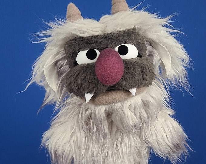 Monster Puppet "Doglion"