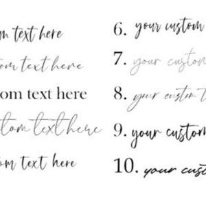 Op de afbeelding: Een printbaar ontwerp met tien genummerde regels, elk met de tekst "uw eigen tekst hier". Dit ontwerp kan worden gebruikt om gepersonaliseerde geschenken, uitnodigingen of andere projecten te maken.