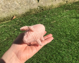 PATTERN Palm=-sized small knit piglet pig pattern