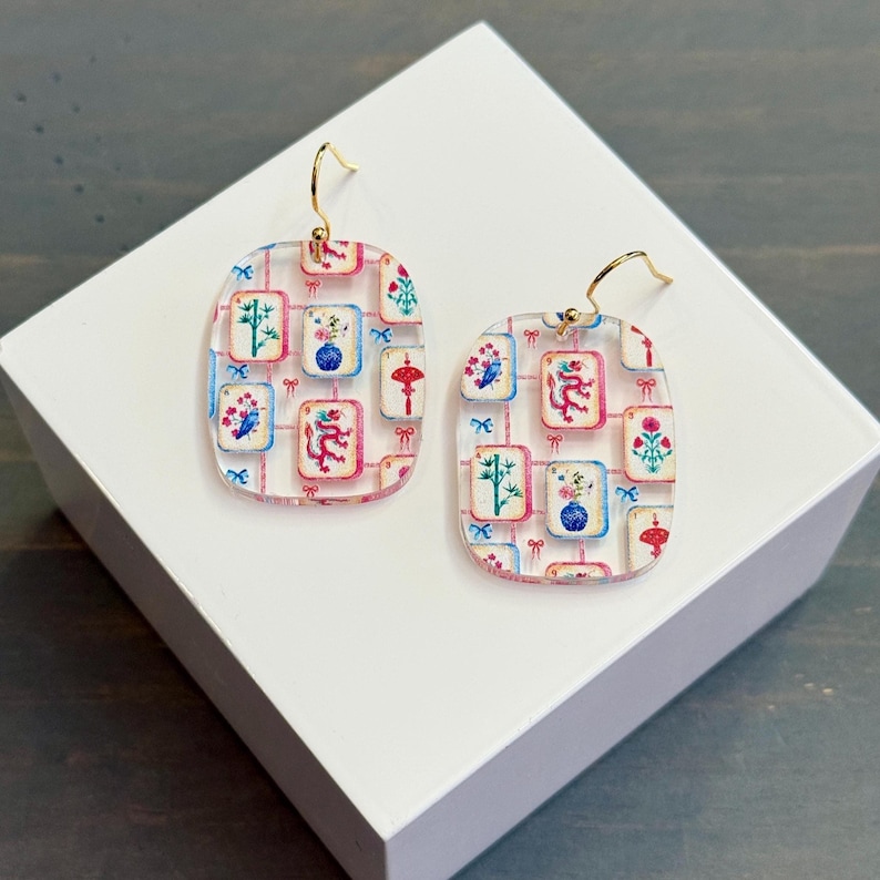 Mahjong game inspired earrings for league and tournament players