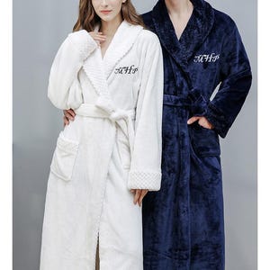 Bata de felpa personalizada bordada a medida, regalo de cumpleaños, regalo de boda, bata de noche para hombres y mujeres adultos para mamá, bata de spa de microfibra polar