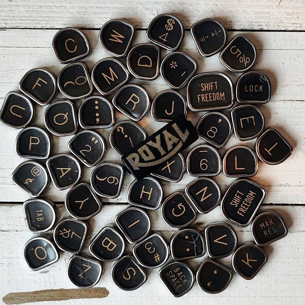 Vintage Royal Typewriter Keys, Royal Quiet Deluxe Model from the 1940's