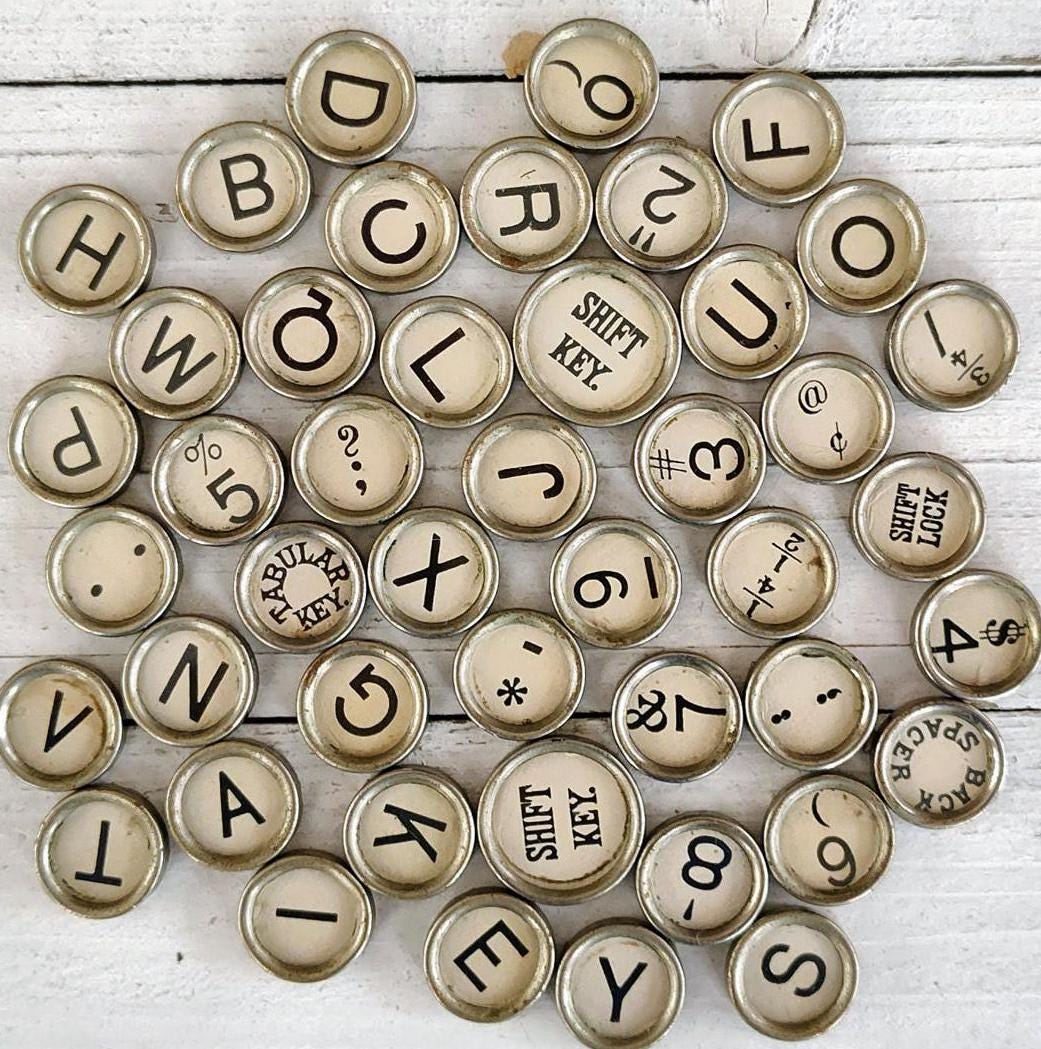 Vintage Underwood Typewriter Keys from the 1930's-Early 1940's, Model Number 694944