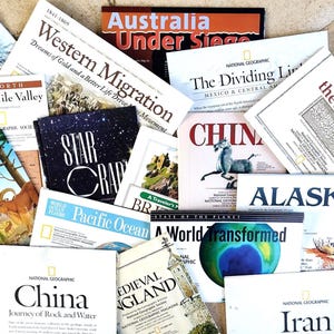 5 Random National Geographic Maps from 1960&#39;s-2000&#39;s, Ephemera for Junk Journaling, Collage Art & Craft Projects
