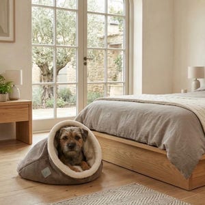 Saco de dormir de pana para mascotas pequeñas. Saco de dormir para mascotas. Cama tipo cueva de peluche acogedora para mascotas.