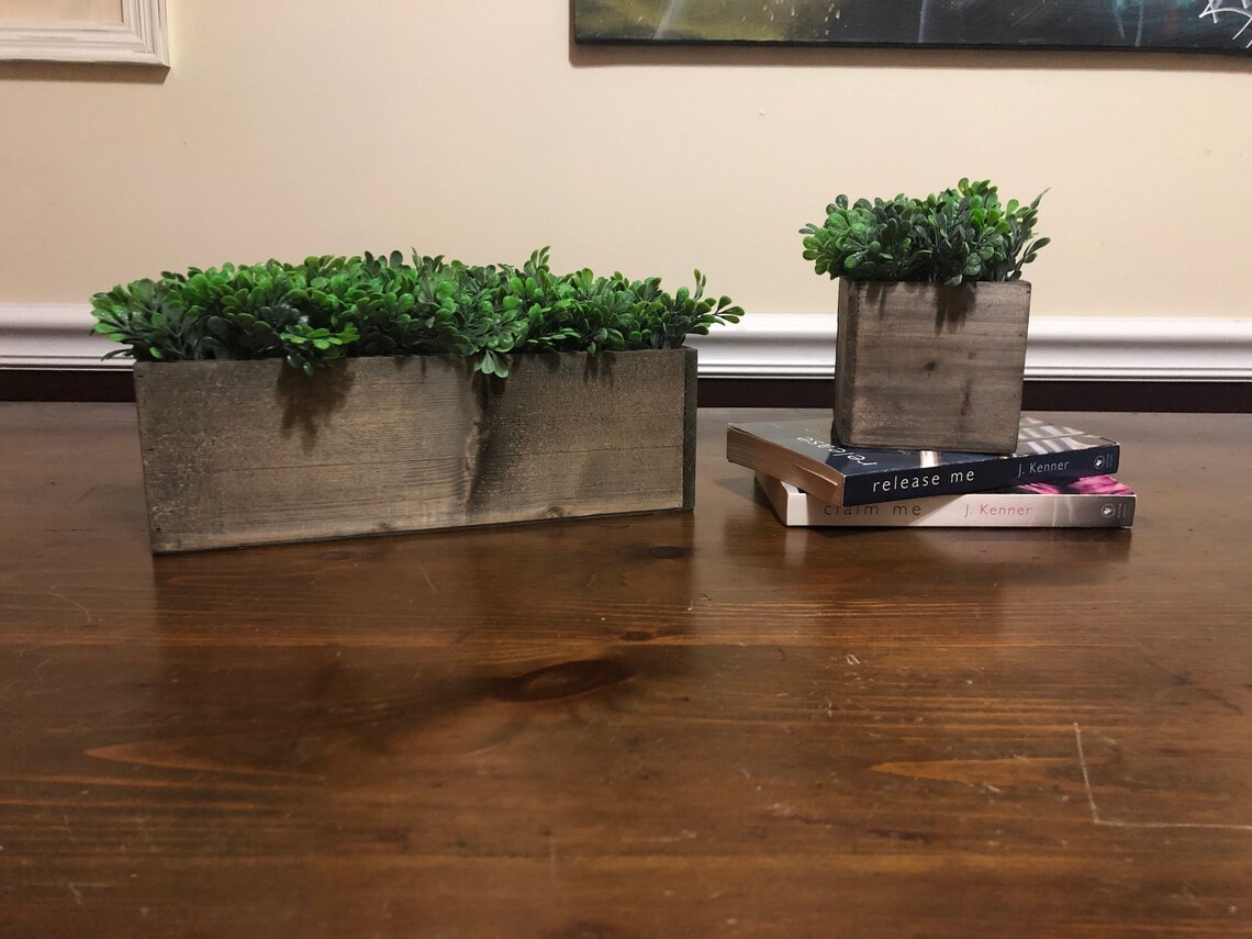 Boxwood Arrangement in Wood Planter Box Farmhouse Etsy
