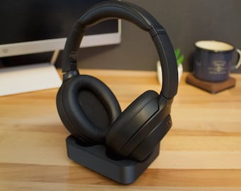 WH-1000XM5 Headphone Stand - Simple Headphone stand for charging Sony WH 1000XM4 -   XM4 Stand and XM5 Stand - USB C Charging - 3D Printed