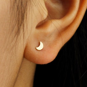 10k Solid Gold Crescent Moon Earrings, Dainty Gold Stud Earrings, Real Gold Tiny Studs, Minimalist Moon Earrings, Small Gold Earrings