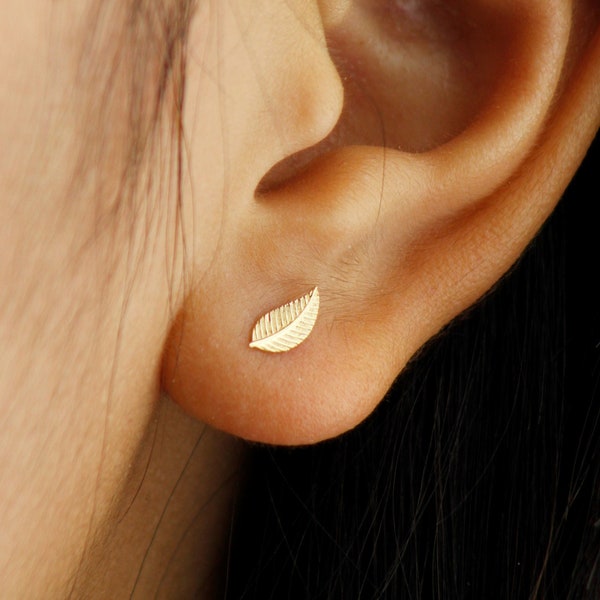 10k Solid Gold Feather Stud Earrings, Real Gold Earrings, Gold Mini Studs, Tiny Gold Stud Earrings, Small Gold Earrings, Dainty Gold Studs