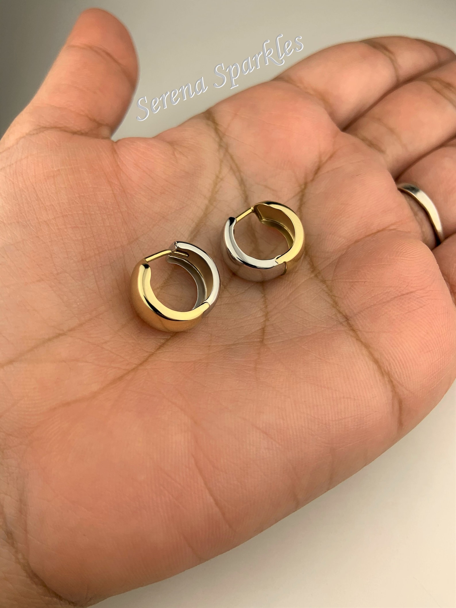 Chunky gold huggies Clearance