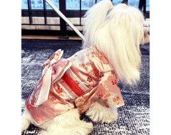Kimono japonais pour chien, déguisement fête des cerisiers en fleurs pour grands chiens et chats, vêtements personnalisés pour animaux de compagnie Sakura, tenue yukata chats chiens
