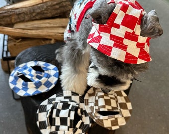 Dog Bucket Hat with Ear Holes, Checkered Visor Hat for Dog, Summer Dog Topee, Cat Dog Sunbonnet Cap, Dog Golf Cap, Pet Travel Hiking Hat