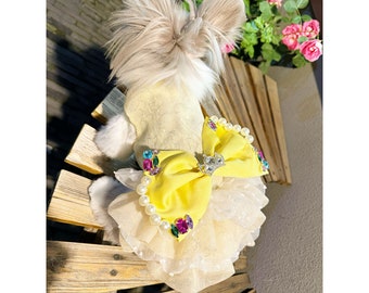 Taille personnalisée, robe de mariée pour chien, robe en tulle jaune scintillant avec nœud pour grands chiens, chats, tenue d'anniversaire de chiot, costume de princesse, vêtements d'été pour animaux de compagnie