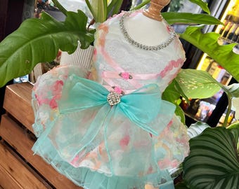 Benutzerdefinierte Blumenfee Hund Kleid, Floral Aqua Blau Tüll Kleid für große Hunde Katzen, Hochzeit Geburtstag Quinceanera Party Kleid Sommer Haustier Kleidung