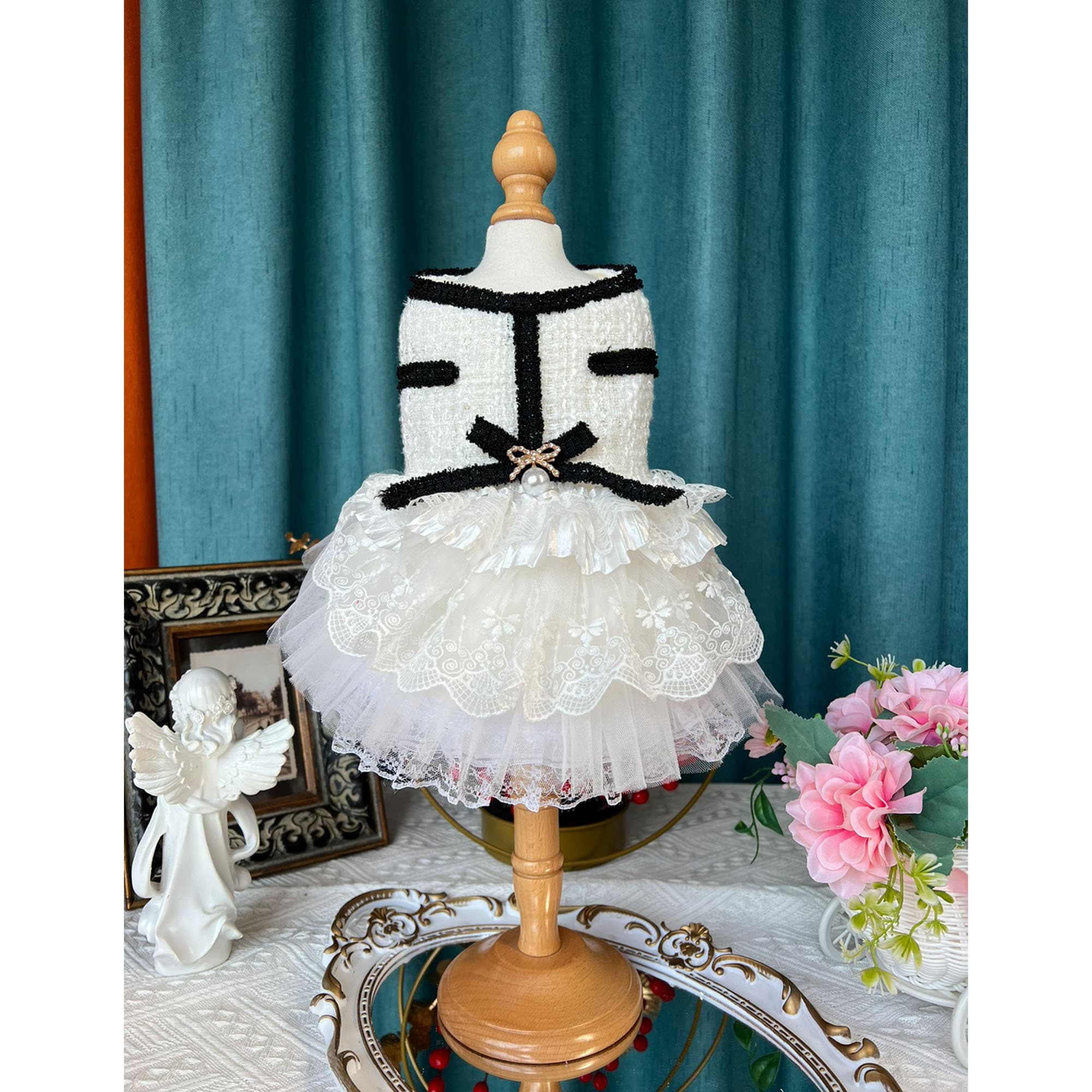 Chanel hotsell dog coat