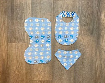 ELEPHANTS & CHEVRON Burp Cloth and Bib / Baby Boy Burp Cloth and Bib / Matching Flannel Burp Cloth and Bib / Baby Shower Gift / Newborn Gift