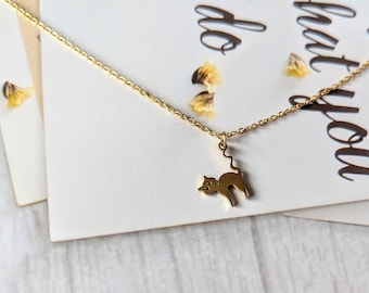 Dainty Gold Cat Necklace: Stainless Steel Charm, Gift for Cat Lover