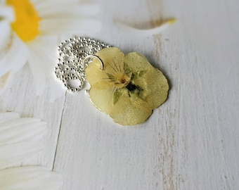 Pansy Necklace, Real Flower Necklace, Pressed Flower Necklace, Nature Necklace, Self Gift, Mom Gift, Mother Birthday Gift, Nature Lover Gift