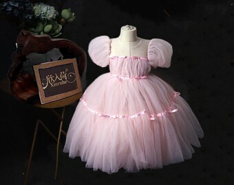 Hellrosa Tutu-Kleid für Kinder, rosa Geburtstags-Tutu-Feierkleid, kurzärmeliges Kinderfeier-Festzug-Kleid, rosa Fotokleid, individuelle Farbe