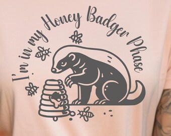 Camiseta gráfica Honey Badger Phase: camiseta engraçada de algodão unissex