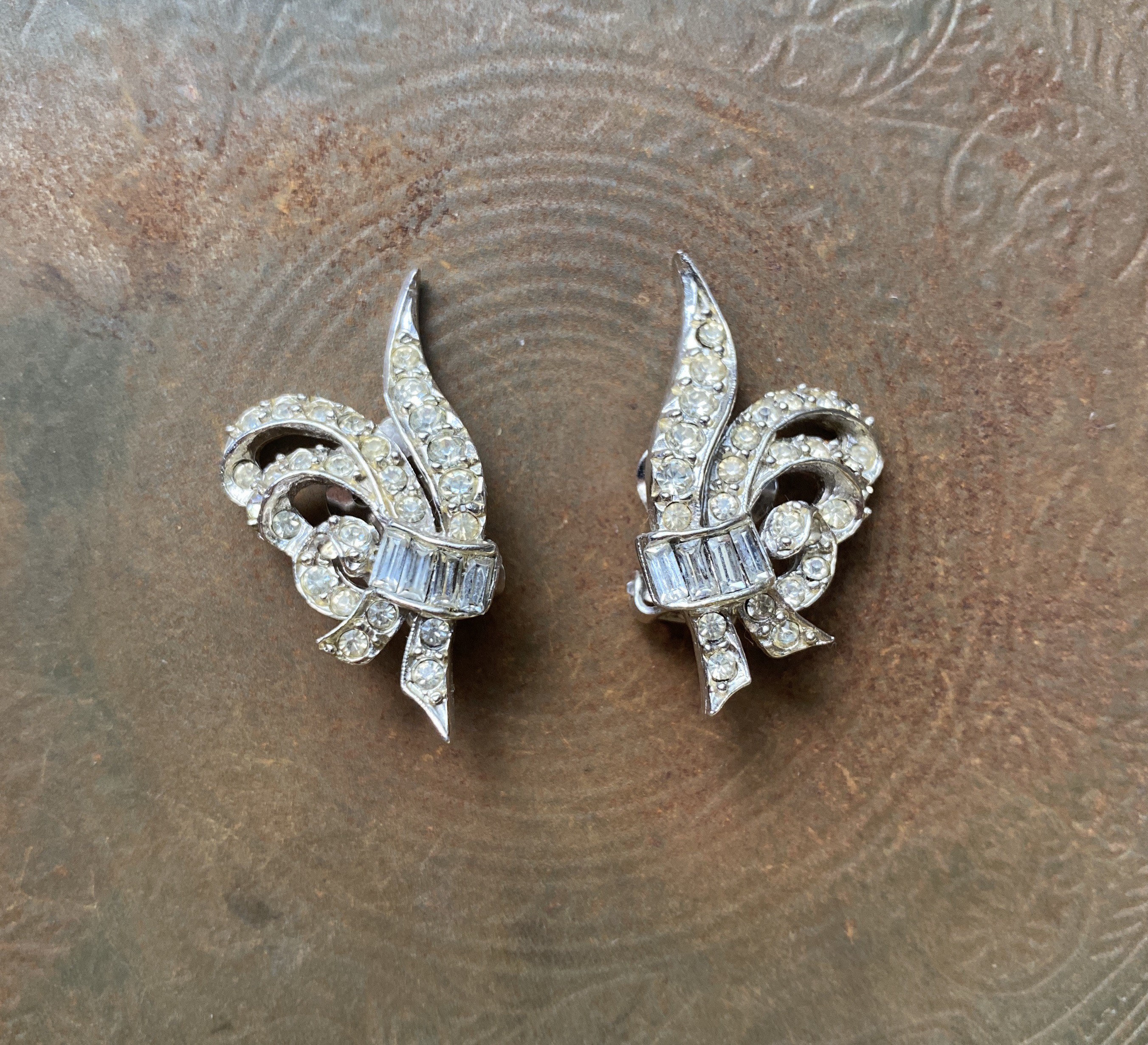 Vintage PELL Signed Rhinestone Clip on Costume Jewelry