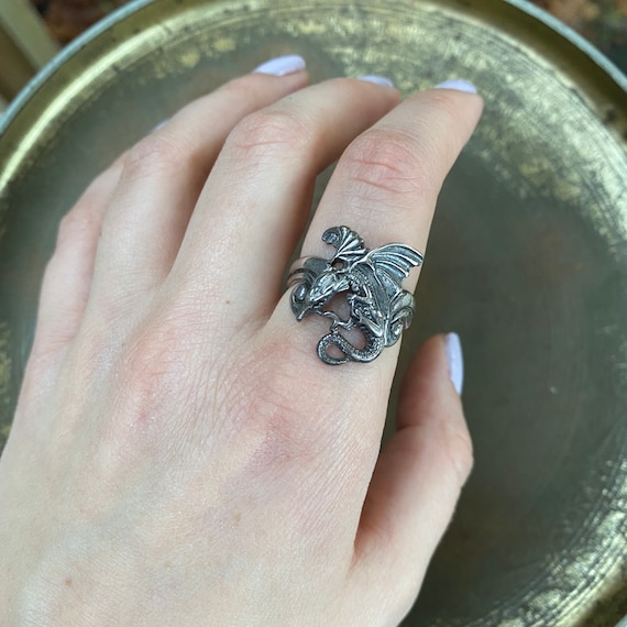 Vintage on sale dragon ring