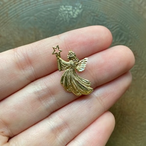 14k Solid Gold Vintage Guardian Angel Holding A Star Charm Pendant Necklace, Religious Charm