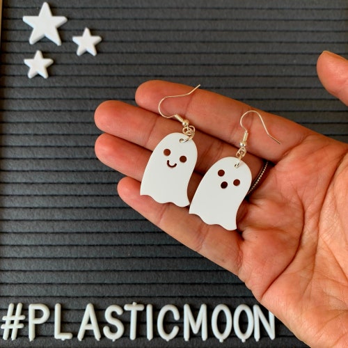Ghost Acrylic Earrings // Halloween // Halloween Party // White // Ghost