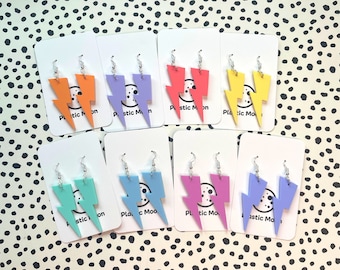 Pendientes de rayo de acrílico pastel hechos a mano