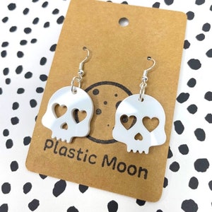 Heart Skull Earrings // Handmade Acrylic Earrings // Halloween // Halloween Party // White Skull // Skull Earrings