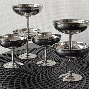 Letang Remy Coupes Vintage-Eisbecher-Set aus Edelstahl, glänzende Dessertschalen aus Edelstahl, Champagnerkelche auf Edelstahlfuß