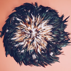 Peacock green juju hat in feathers and shells, Jujuhat, Jujuhat bali, Large boho wall decoration, Wall panel, Juju handmade in Bali
