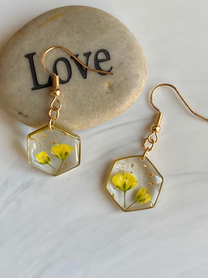 gifts unique Floral dangle and drop hexagon earrings with real flowers Forget me not flowers gypsophila dainty