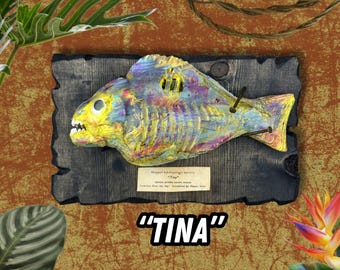 Tina la mutante zombie piranha